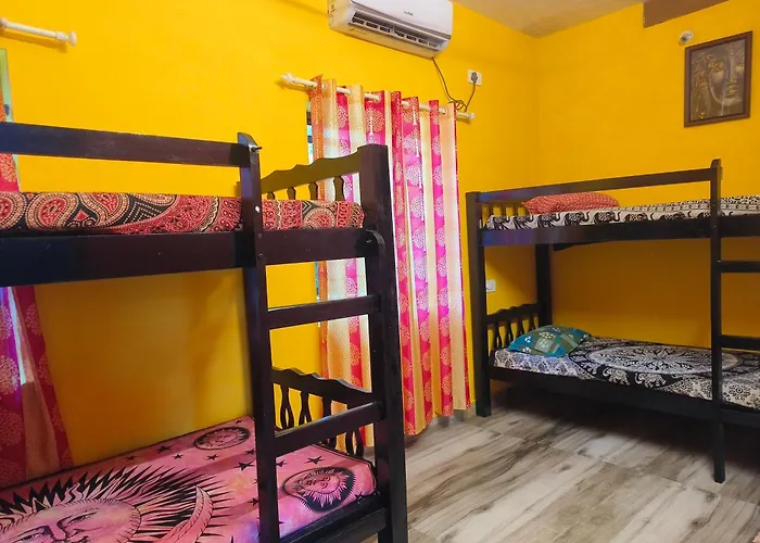 Peace And Love Beach Homestay